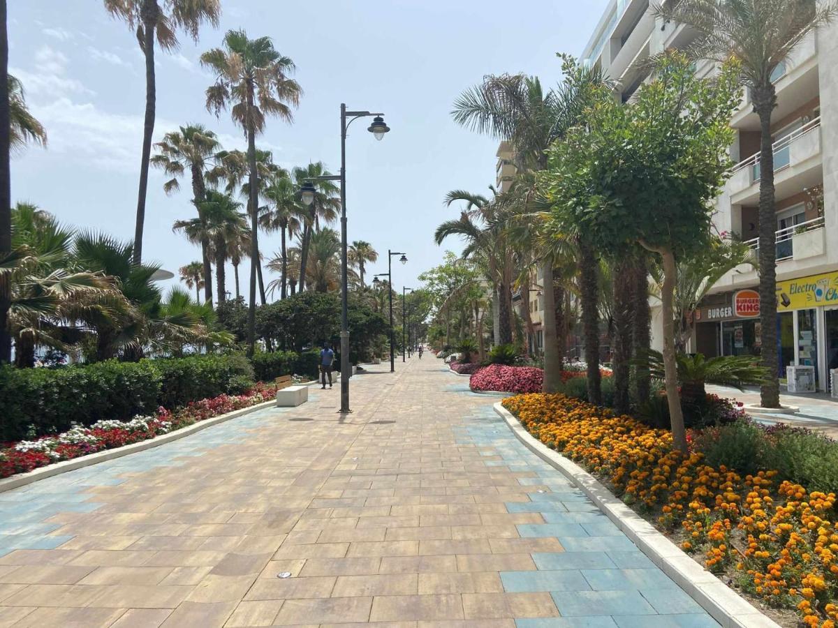 Victoria Home & Parking Εστεπόνα Εξωτερικό φωτογραφία