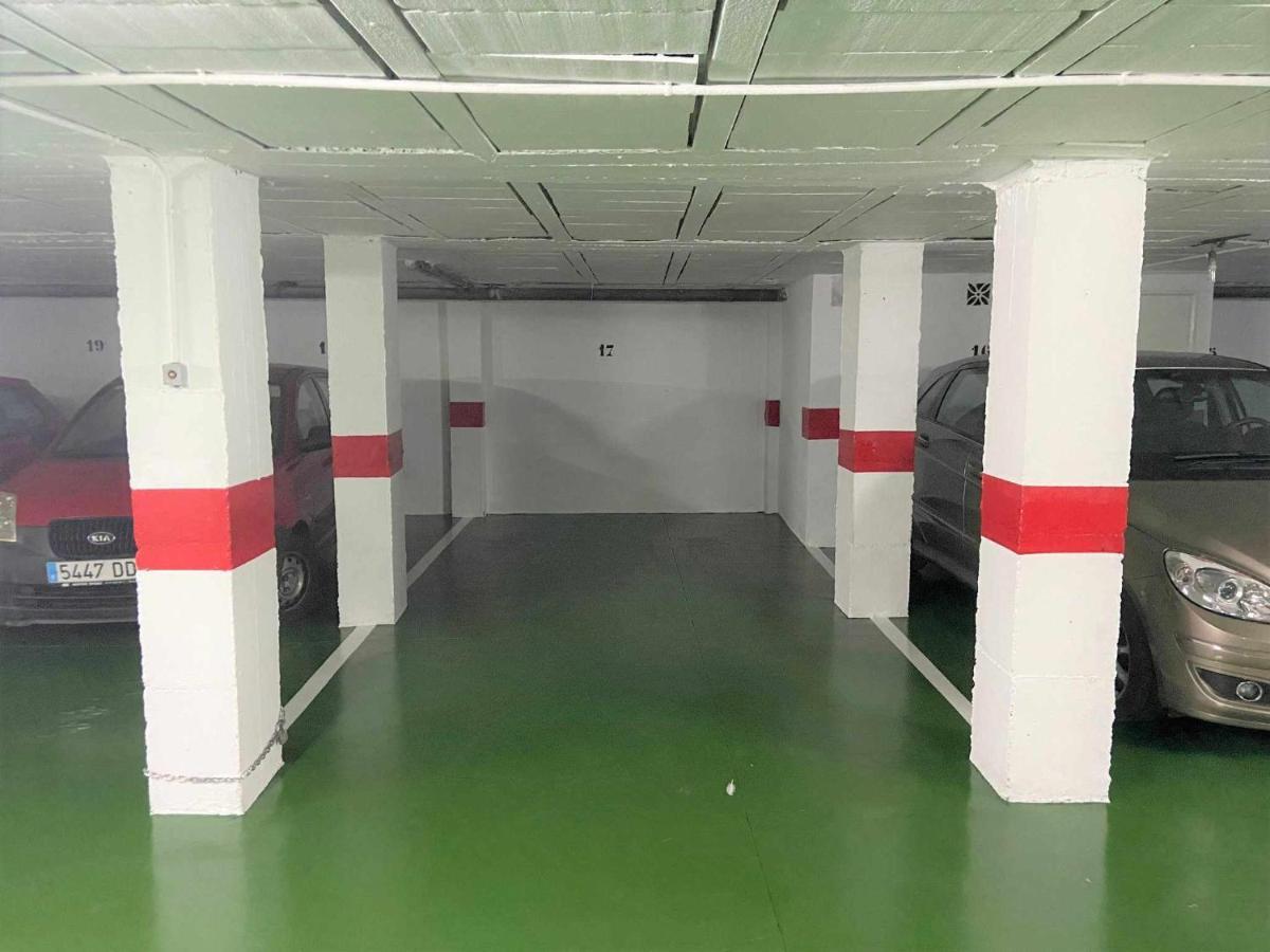 Victoria Home & Parking Εστεπόνα Εξωτερικό φωτογραφία